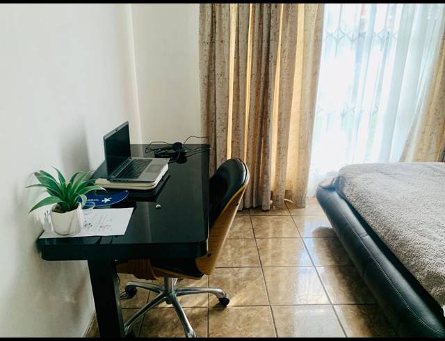 3 BEDROOM FREEHOLD FOR SALE IN VANDERBIJLPARK CW 2
